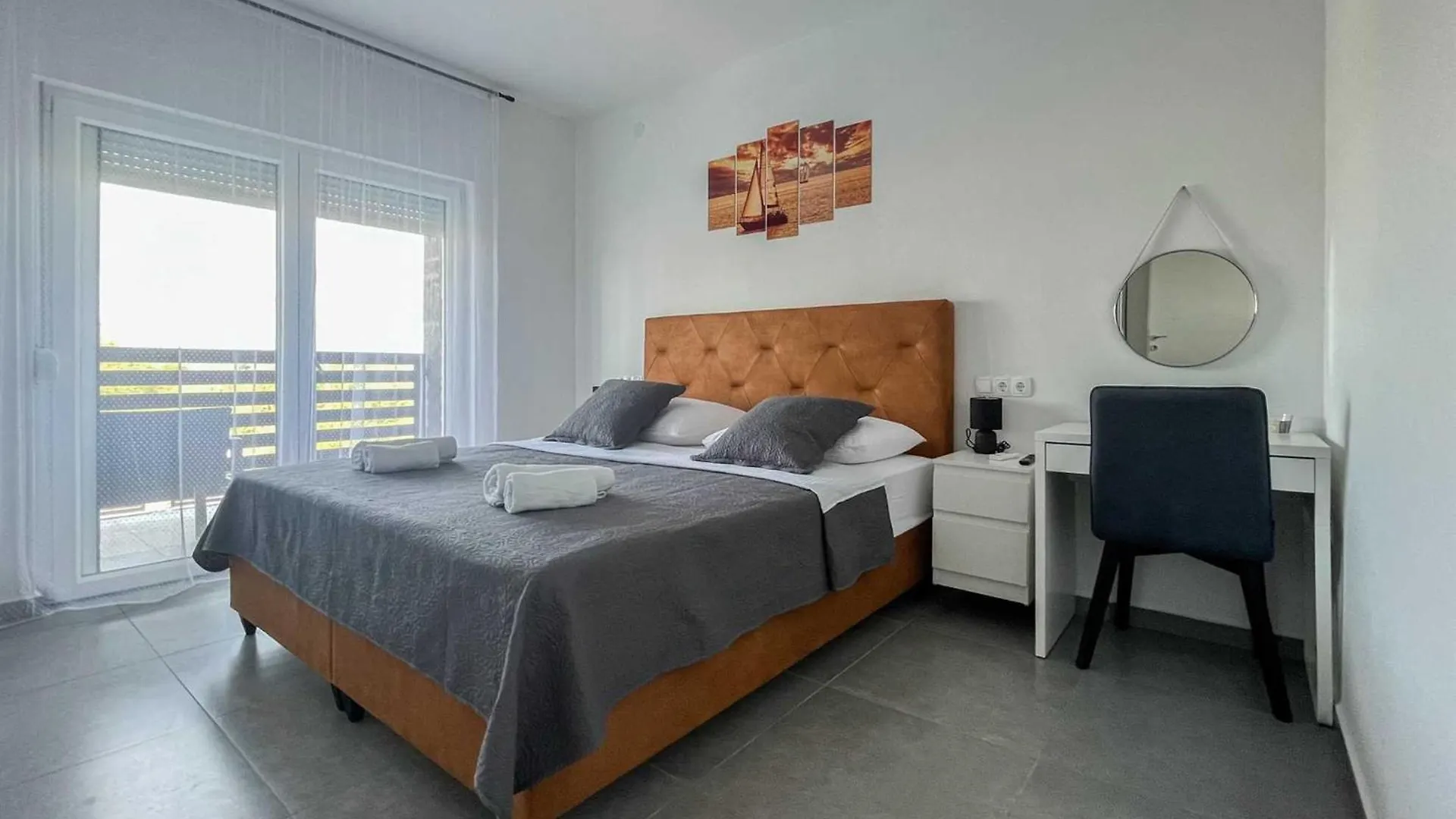 Villa Ela With Heated Pool Murvica  Chorwacja