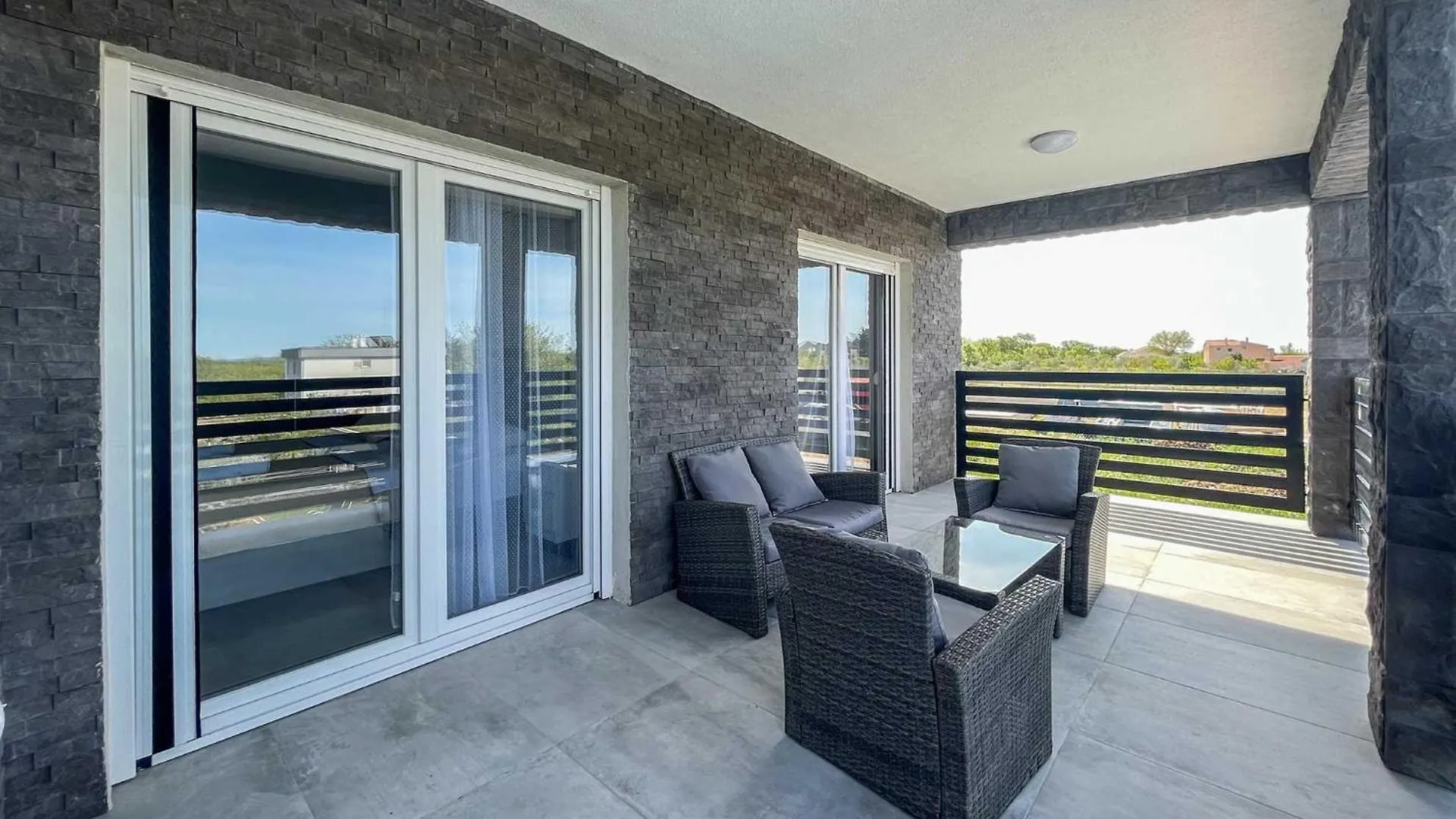 Villa Ela With Heated Pool Murvica
